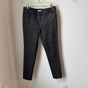 New York & Company Black and Silver Metallic Stretch Pants